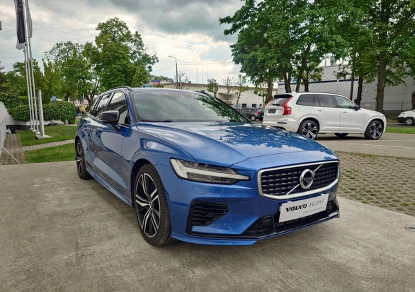 Volvo V60 cena 174900 przebieg: 101968, rok produkcji 2020 z Skoki małe 781